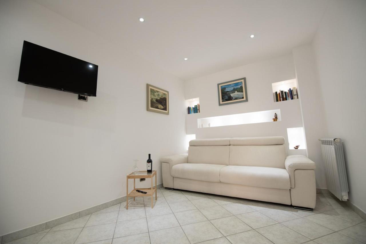 Casa Elia: Locazione Breve Apartment Noto Bagian luar foto