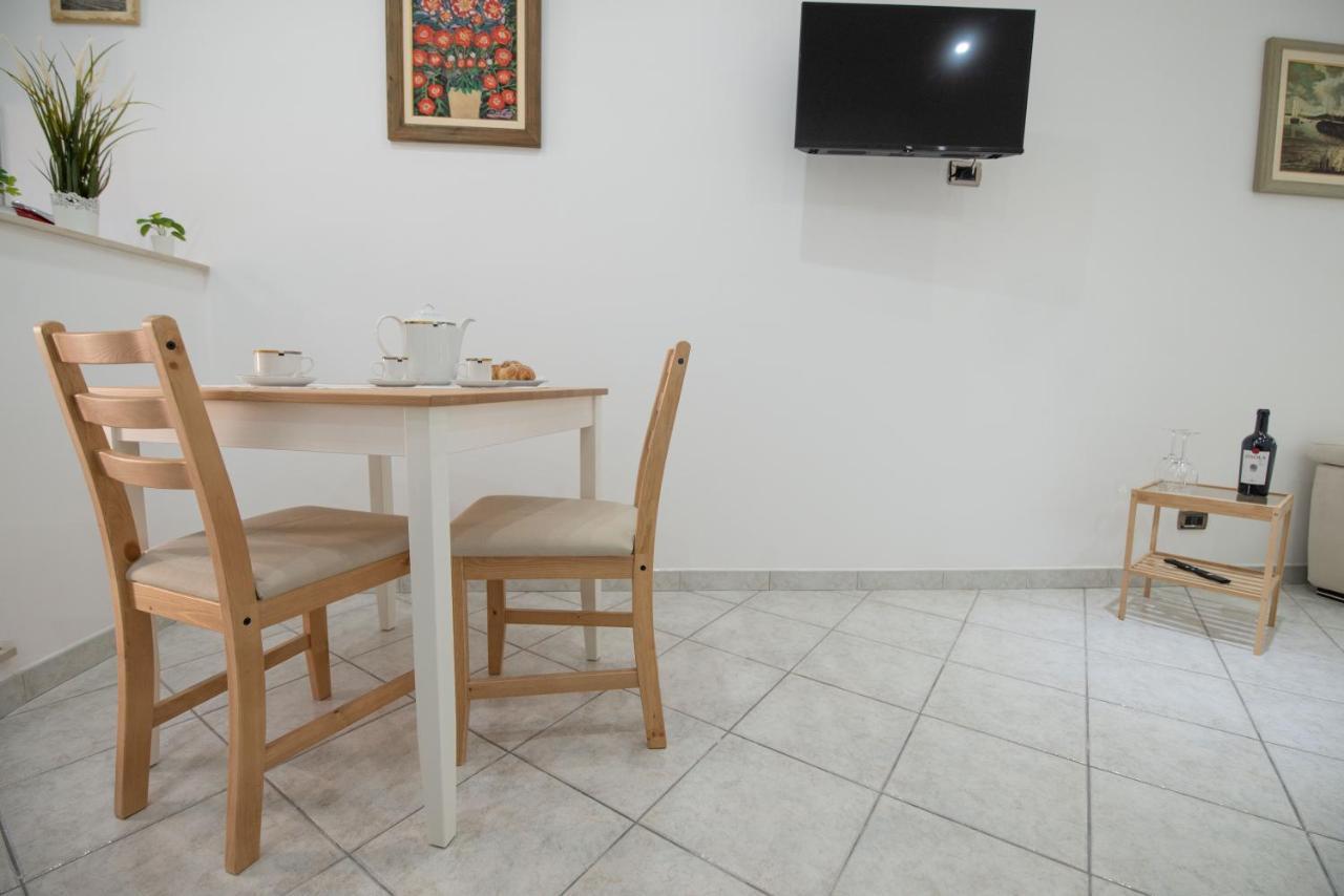 Casa Elia: Locazione Breve Apartment Noto Bagian luar foto