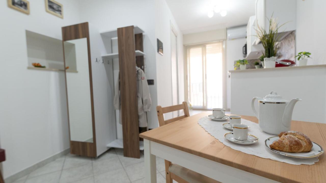 Casa Elia: Locazione Breve Apartment Noto Bagian luar foto